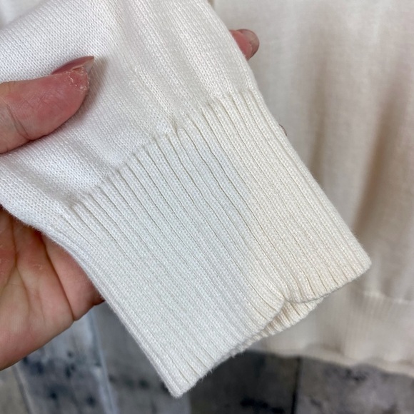 Vineyard Vines Woman’s White 1/4 Zip Sweater Size Medium. - Picture 6 of 11